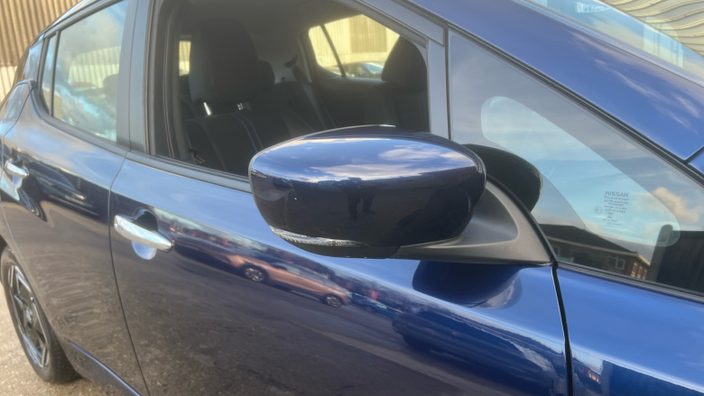 Nissan LEAF 110kW Acenta 39kWh 5dr Auto Electric Hatchback